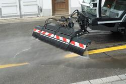 Rampe de lavage laveuse électrique Bucher Urbacar